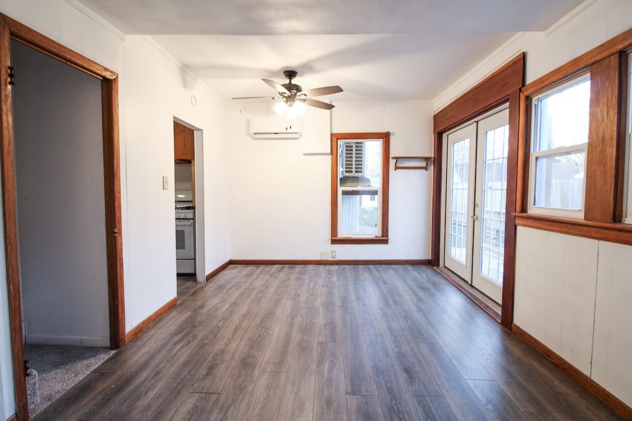 814 Colorado St #1 - Photo 4 of 13