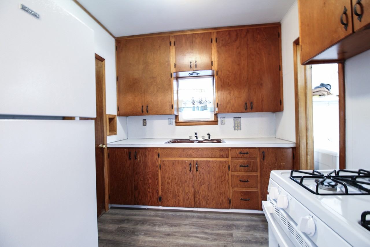 814 Colorado St #1 - Photo 5 of 13