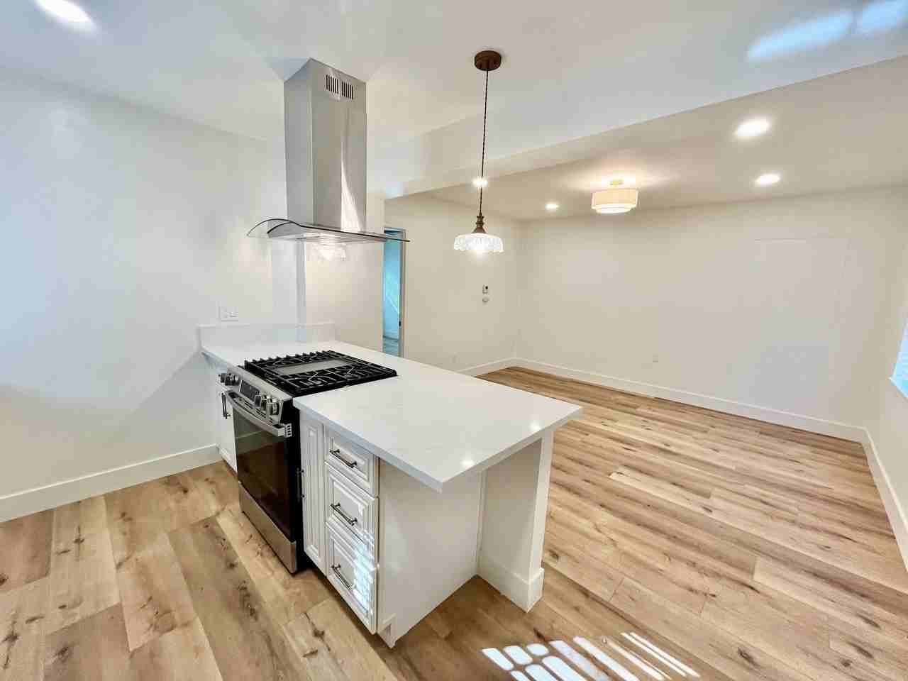 4740-4744 Bancroft St - Photo 2 of 2