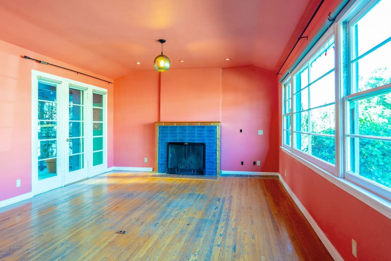 4238 Russell Ave - Photo 6 of 41