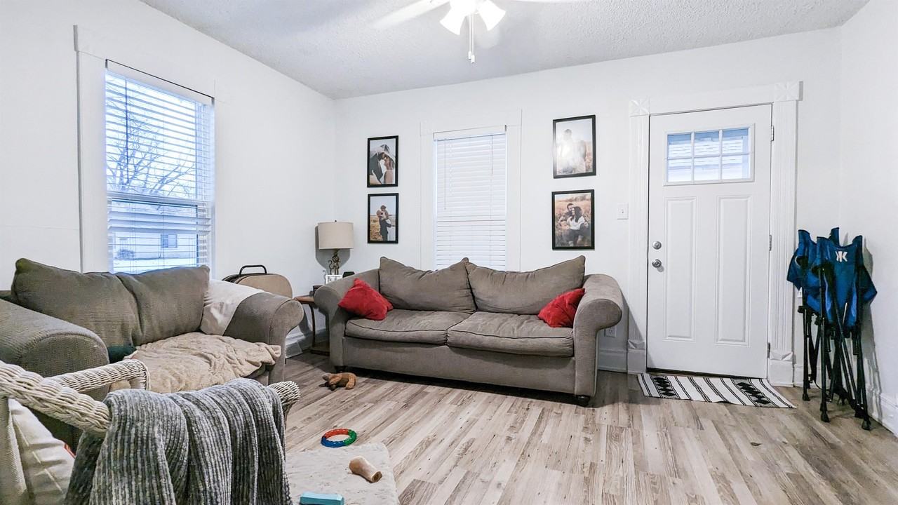 511 Vattier St #1 - Photo 2 of 16