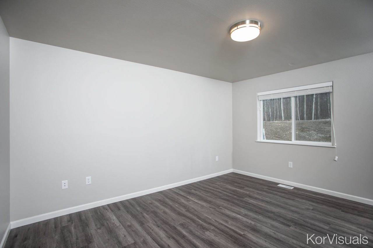 1630 N. Tinitun Circle - Photo 2 of 24