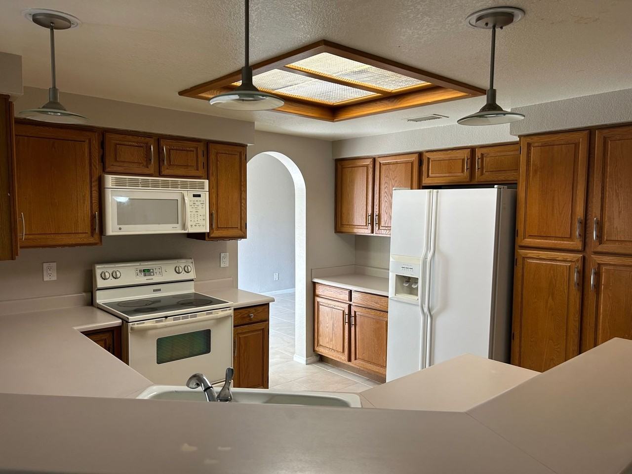 16808 S 35th St - Photo 7 of 11