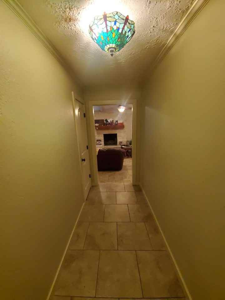 1306 Austin Ave - Photo 3 of 32