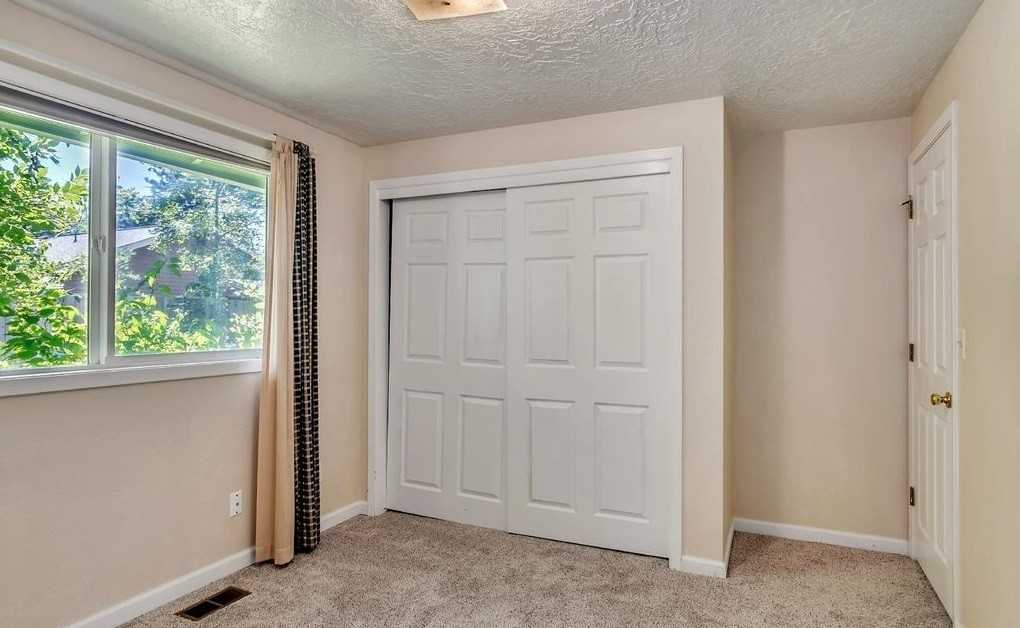 8408 Sw Tygh Loop - Photo 6 of 15