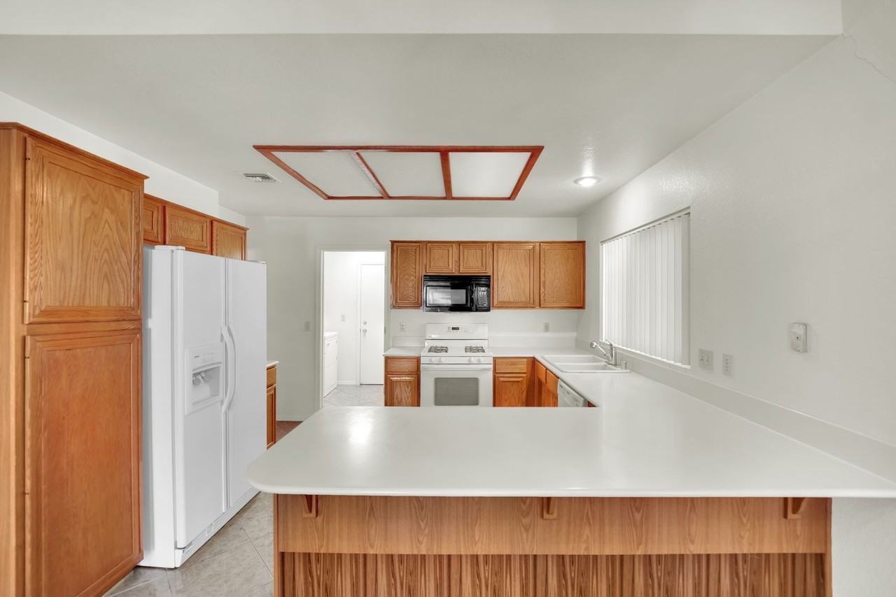 8812 Villa Ridge Dr - Photo 7 of 21