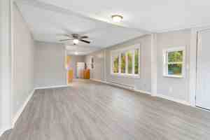 featured image of 210 Roanoke St