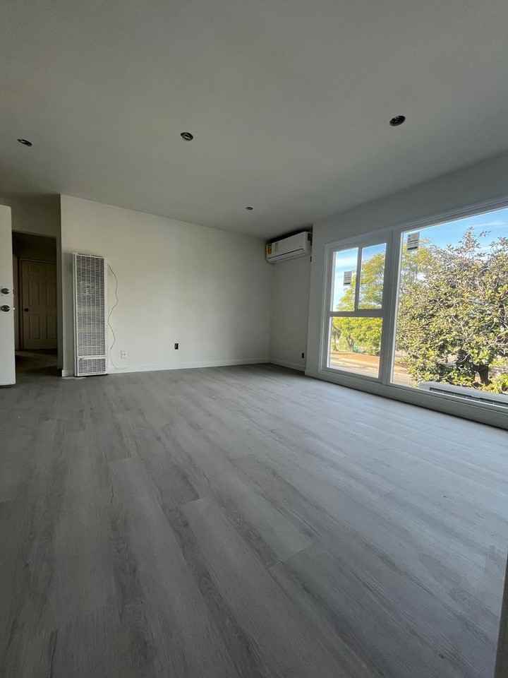 5000 W Coliseum St., LLC - Photo 3 of 15