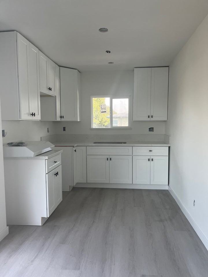 5000 W Coliseum St., LLC - Photo 4 of 15