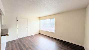 featured image of 2500 2nd Ave