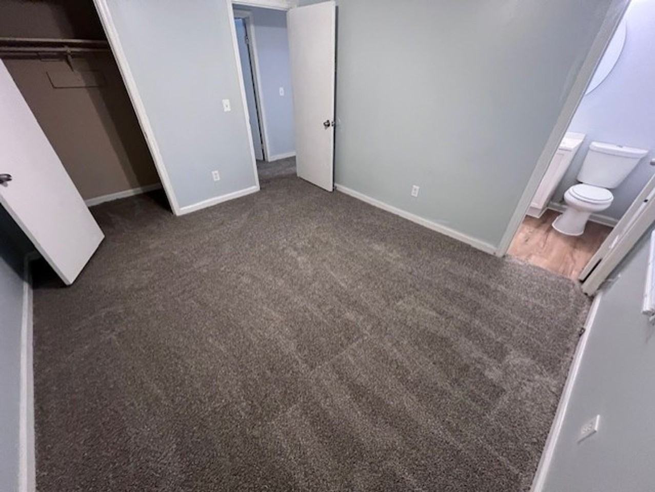 8295 Glenwoods Ter - Photo 5 of 7