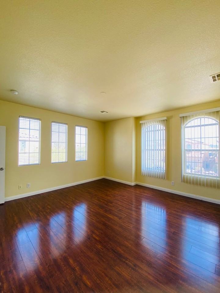 4948 Caprock Canyon Ave - Photo 6 of 13