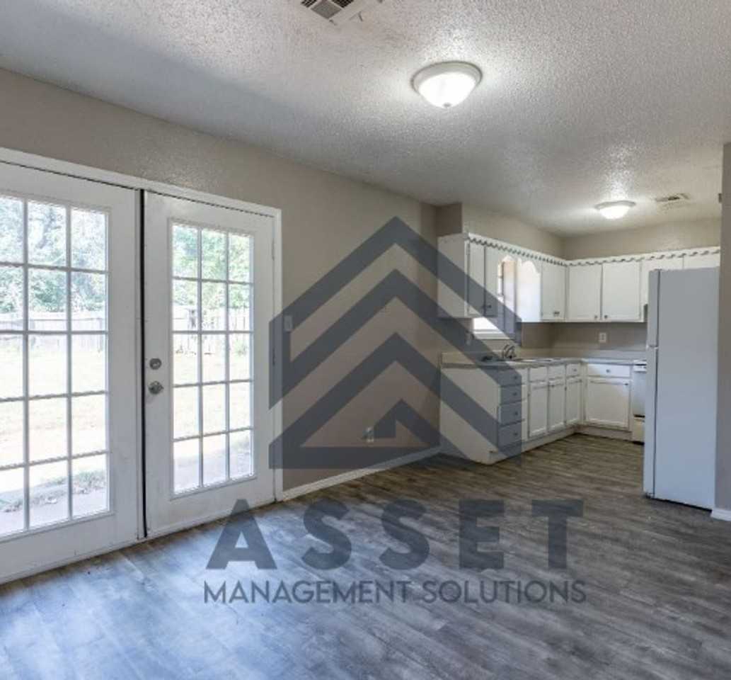 109 Sw 15th St - Photo 7 of 27