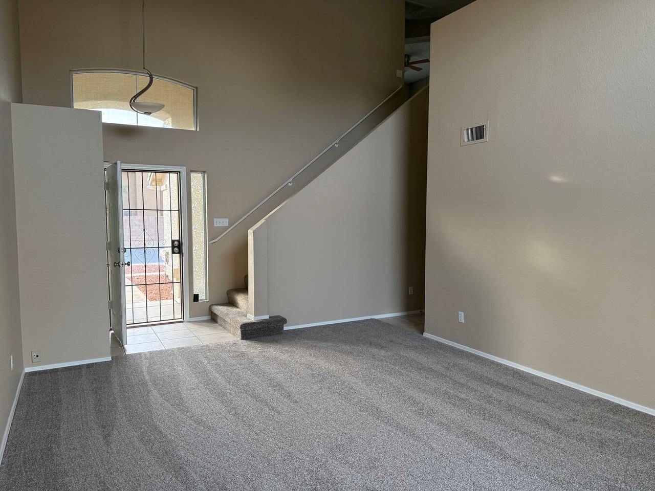 19637 N 49th Ave - Photo 3 of 10