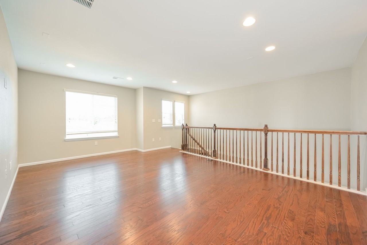 7255 S Millbrook Ct - Photo 7 of 21