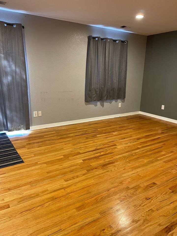 12247 Cherrywood St - Photo 2 of 16