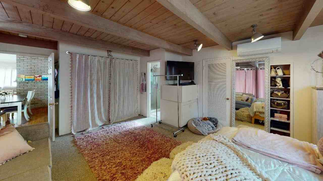 133 Orange Dr - Photo 4 of 21