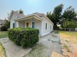 featured image of 1516 S Dille Ave