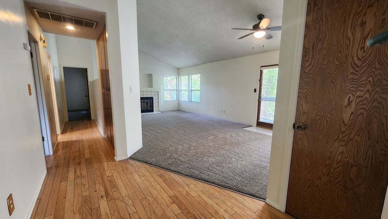 3509 Rosemary Ct - Photo 2 of 14