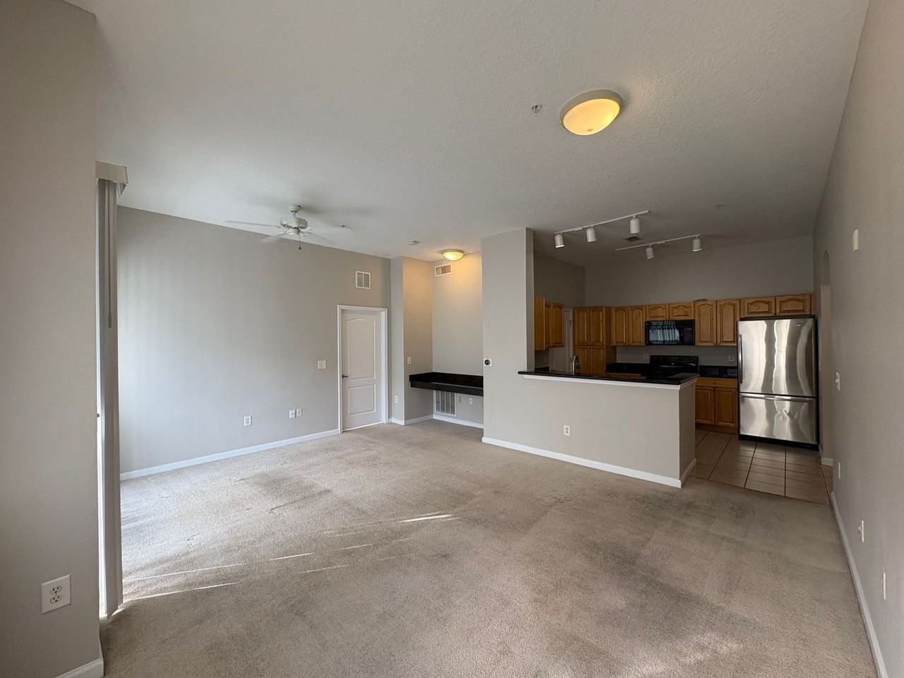 5252 Cane Island Loop #301 - Photo 4 of 30