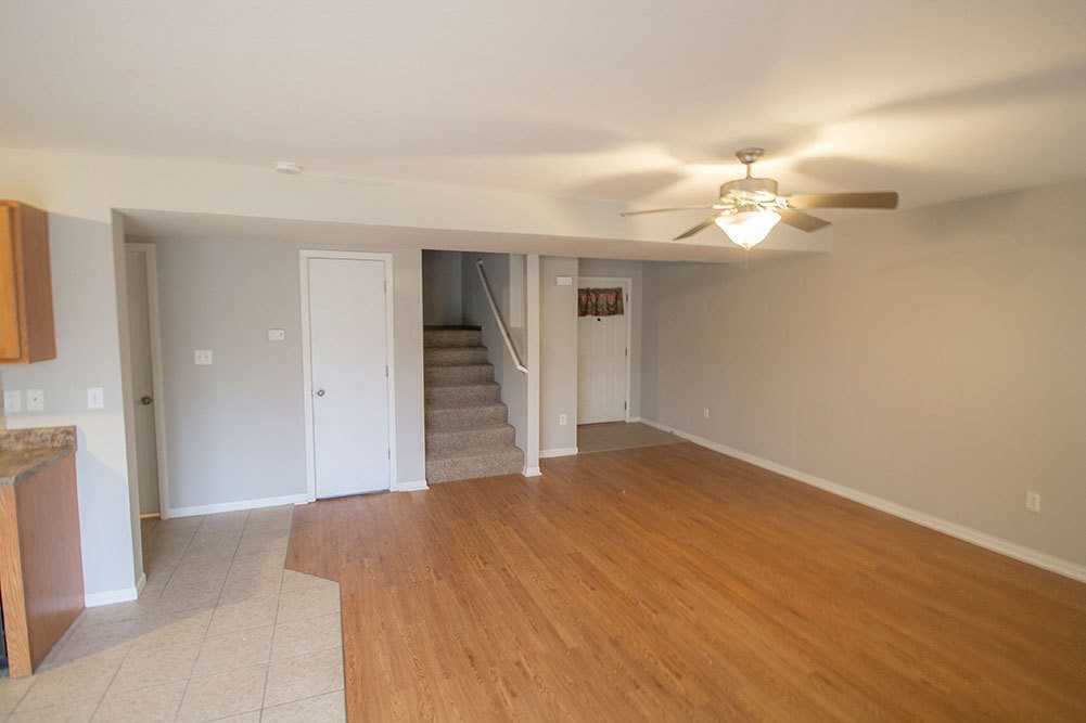 5213 Silver Mill Dr - Photo 3 of 15