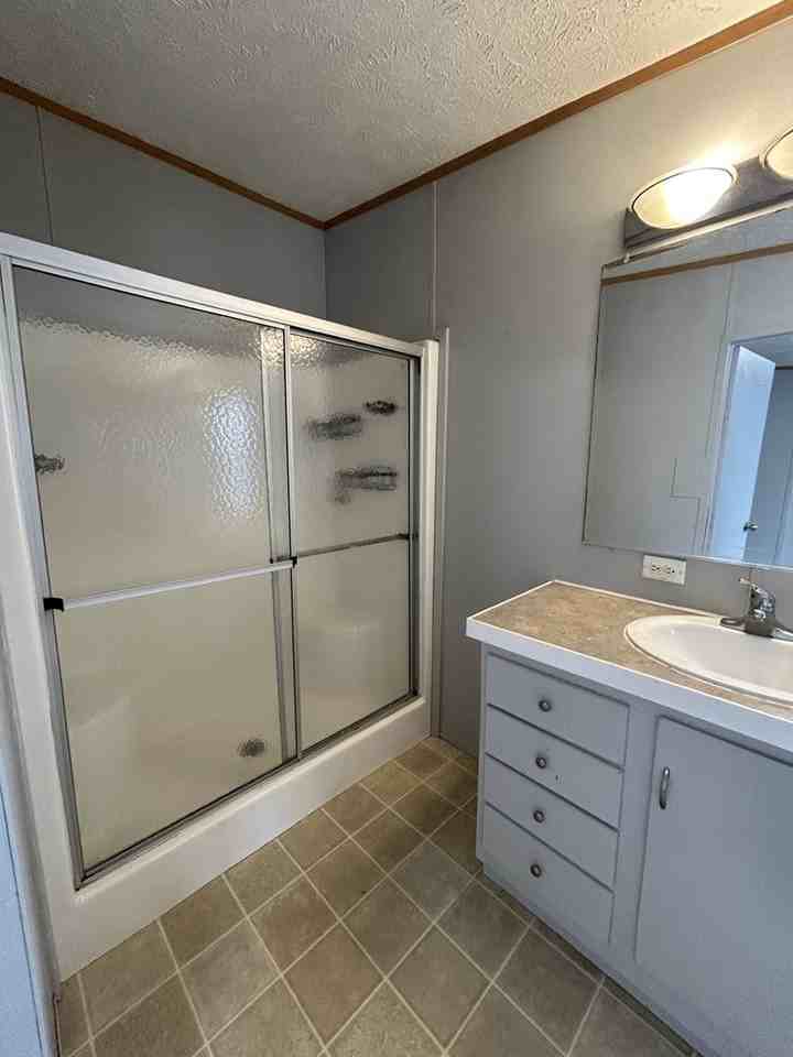 1116 W 1st St - Photo 6 of 13