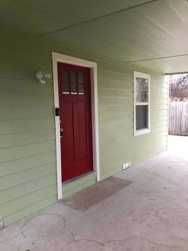 2029 Over St - Photo 4 of 18