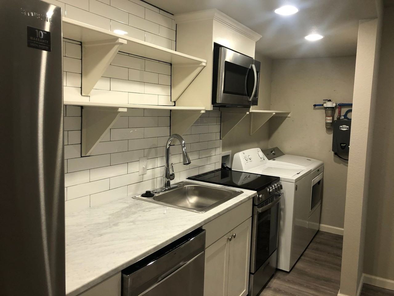 2029 Over St - Photo 7 of 18