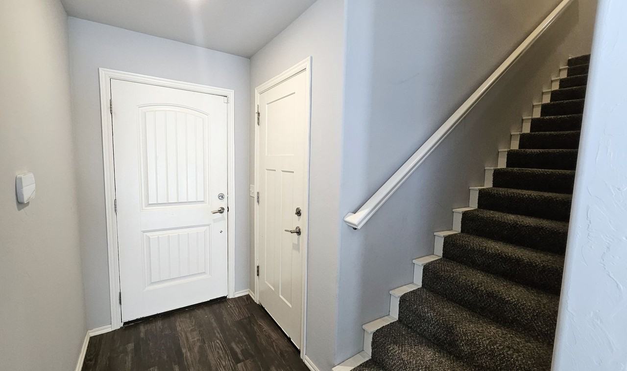 8801 Sw 45th St - Photo 3 of 29