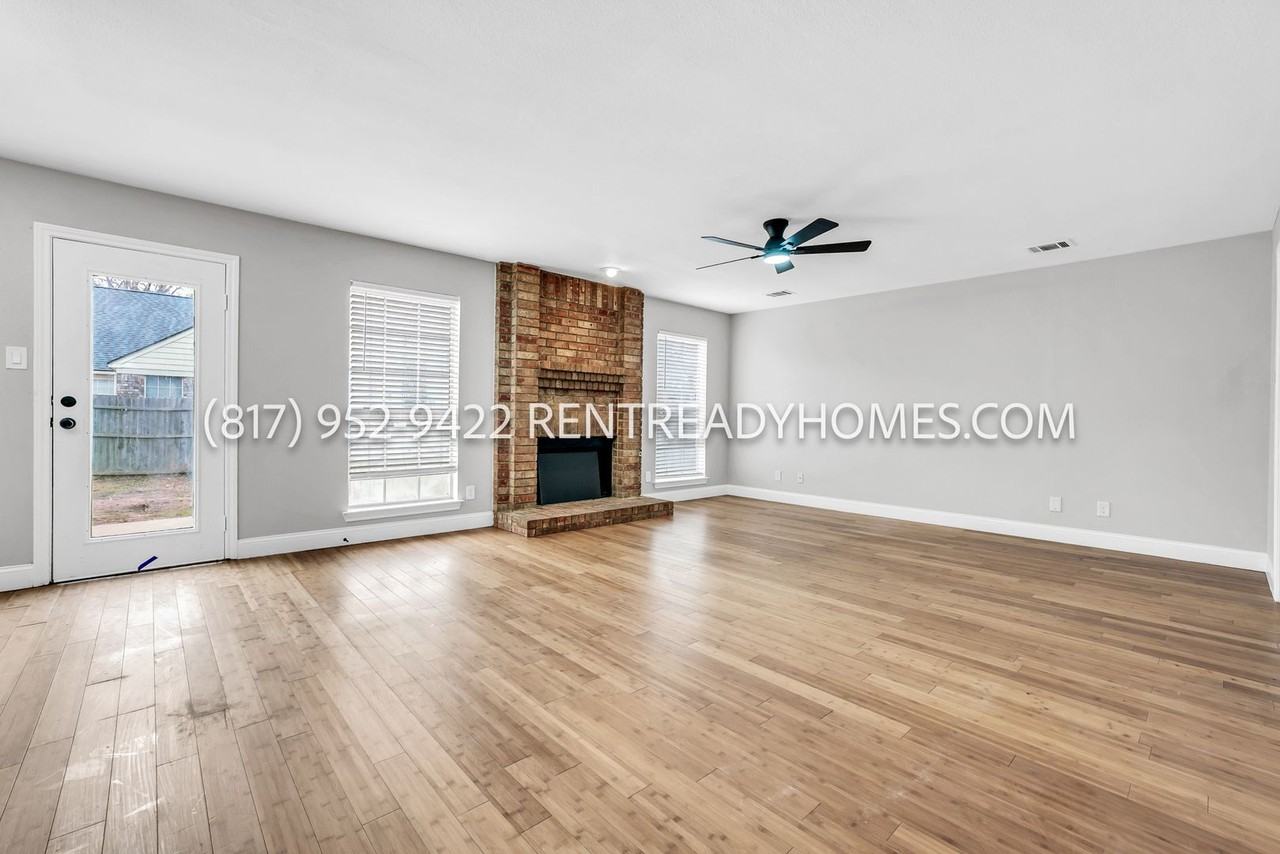 4407 Crane Dr - Photo 6 of 28