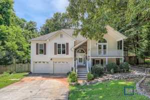 featured image of 281 Cedars Glen Cir