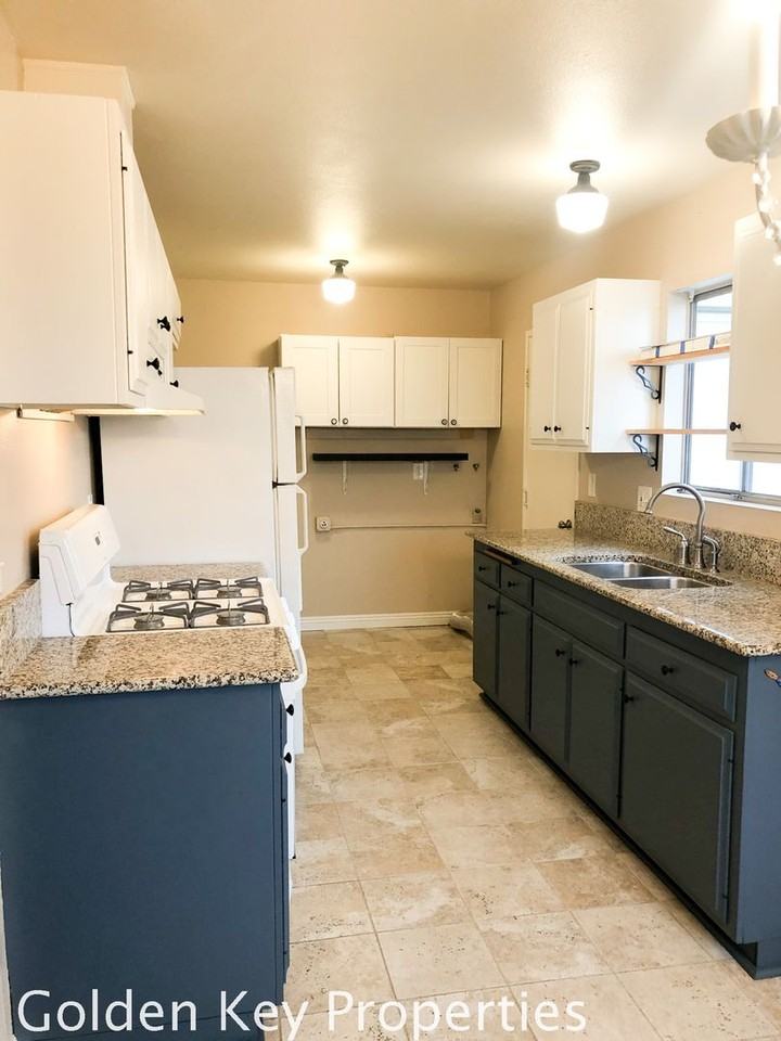 3180 Calle Osuna - Photo 5 of 15