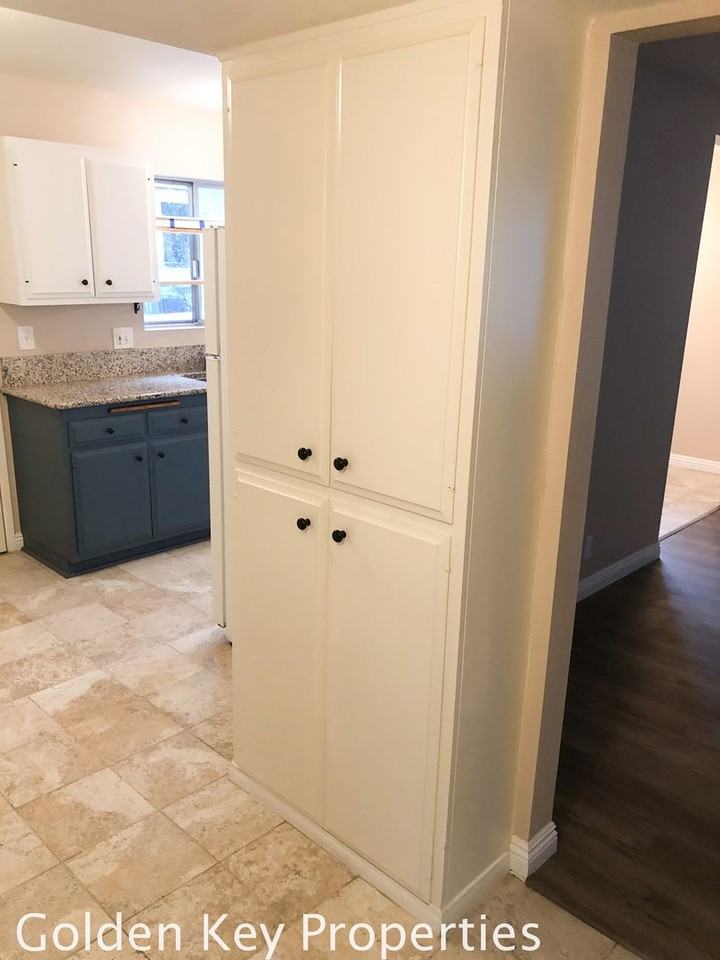 3180 Calle Osuna - Photo 7 of 15