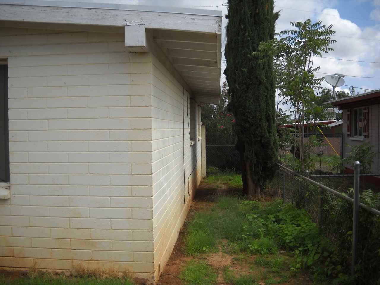 43 W Busby Dr - Photo 6 of 38