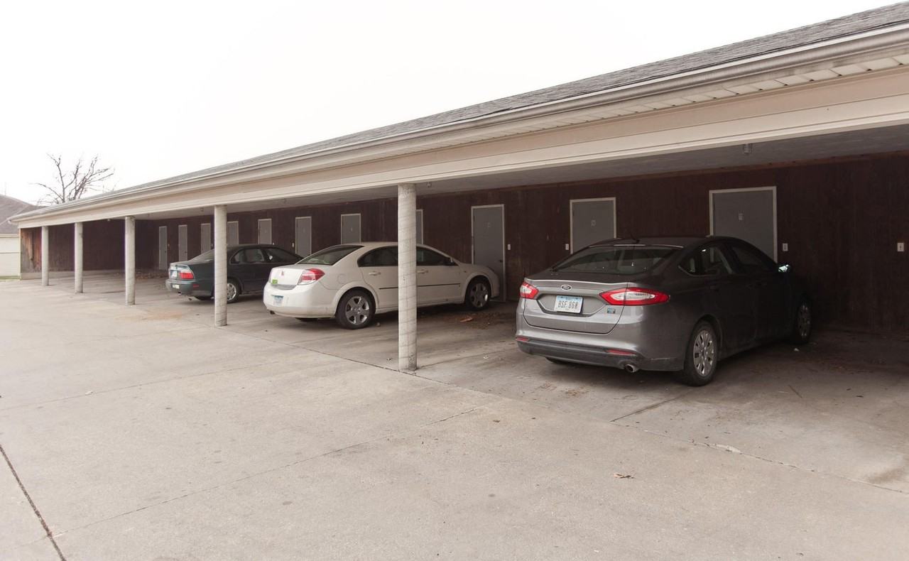 930A Boston Way #6 - Photo 3 of 7