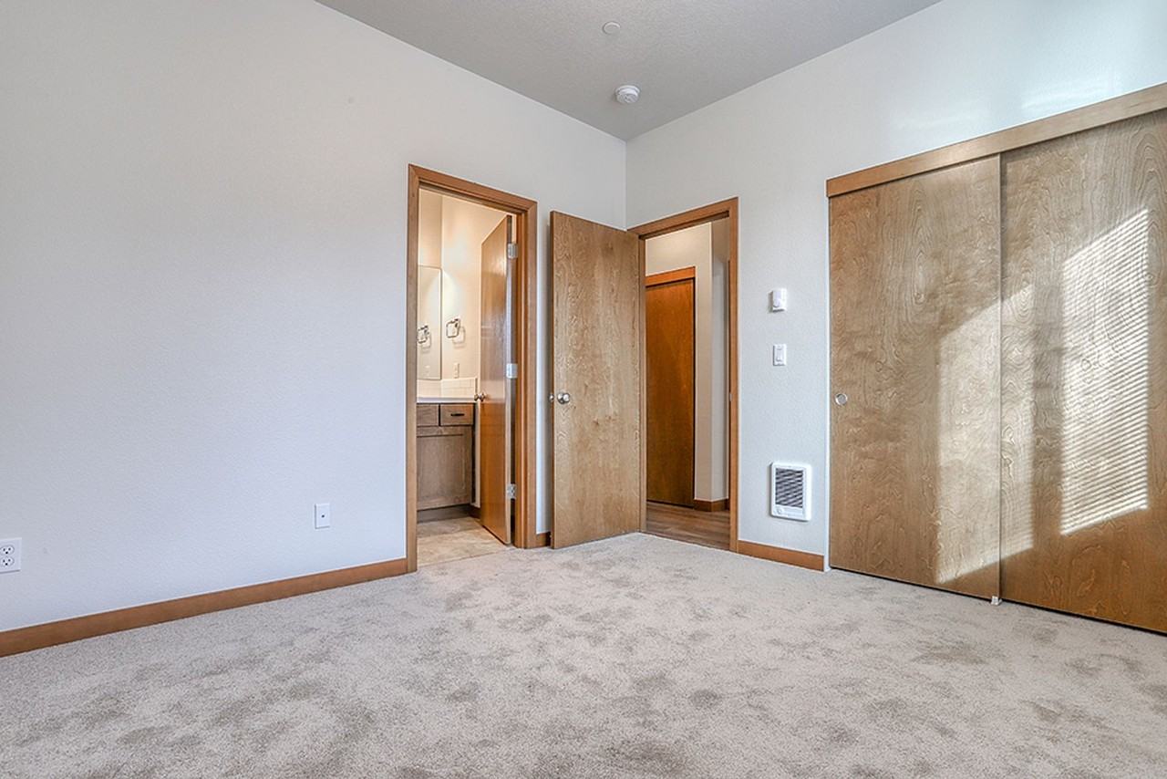 3371 Lewis Ln - Photo 7 of 15