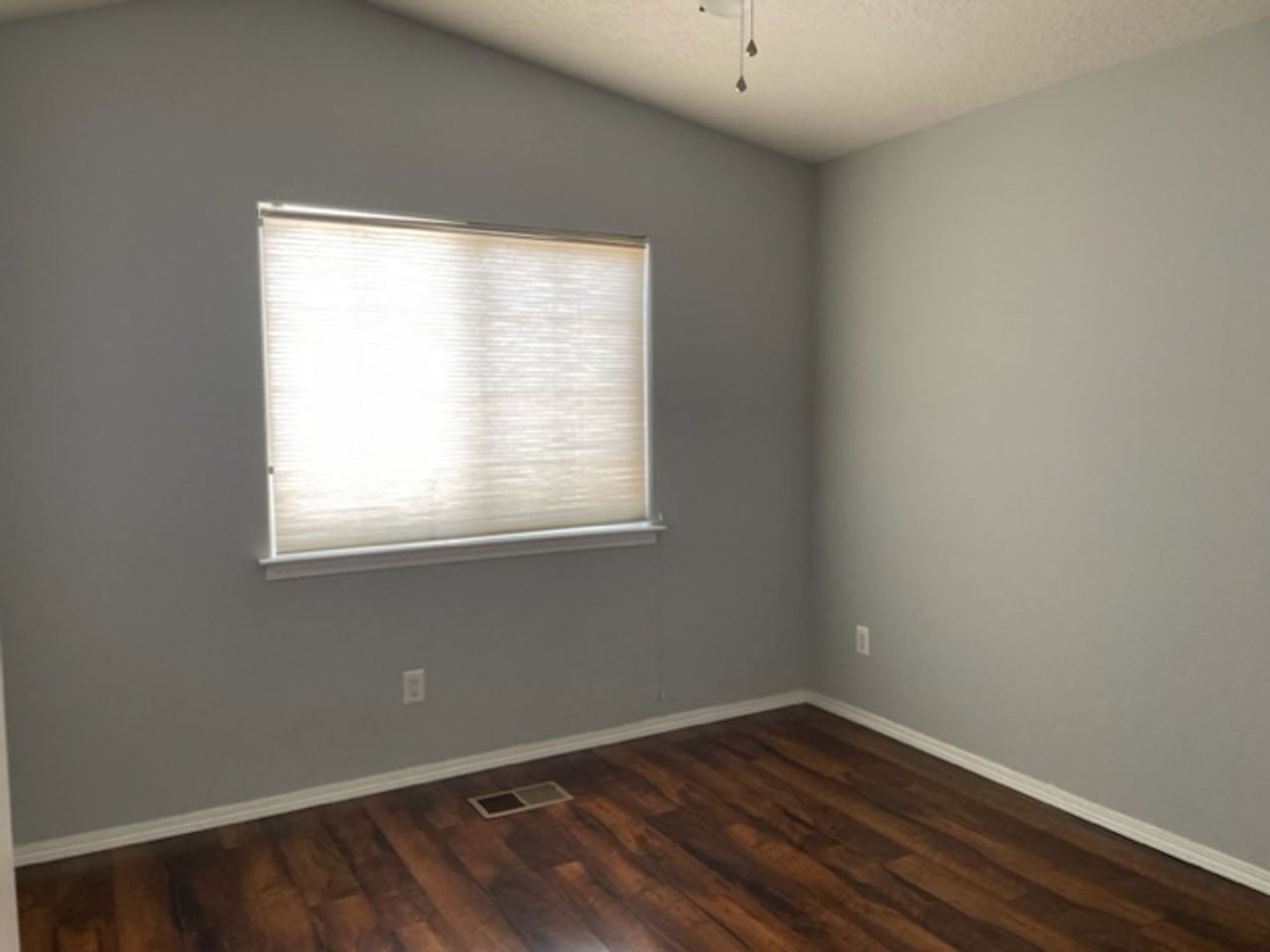 7327 Dancing Eagle Ave Ne - Photo 7 of 17