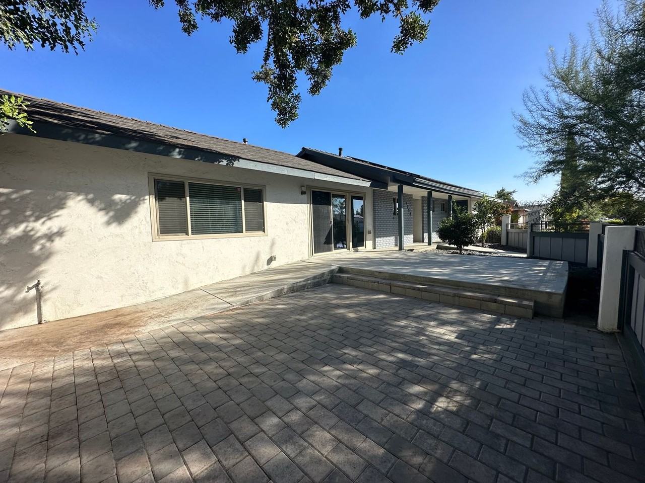 1522 W Monte Vista Ave - Photo 5 of 21