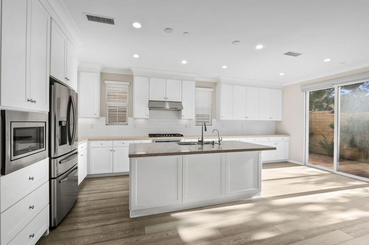 52 Island Coral - Photo 4 of 26