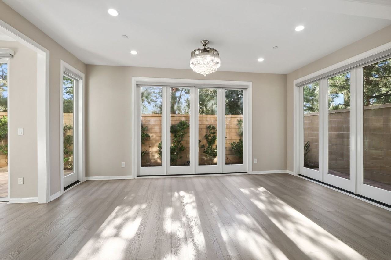 52 Island Coral - Photo 7 of 26