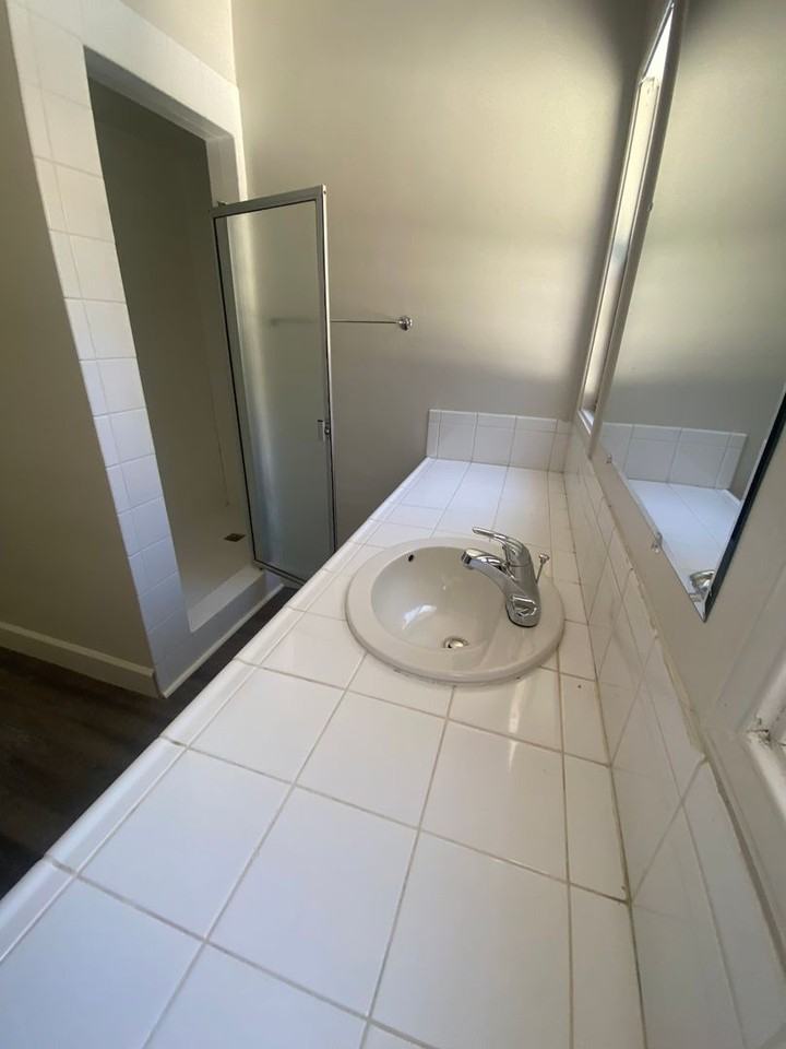 451 N Chorro St - Photo 5 of 22