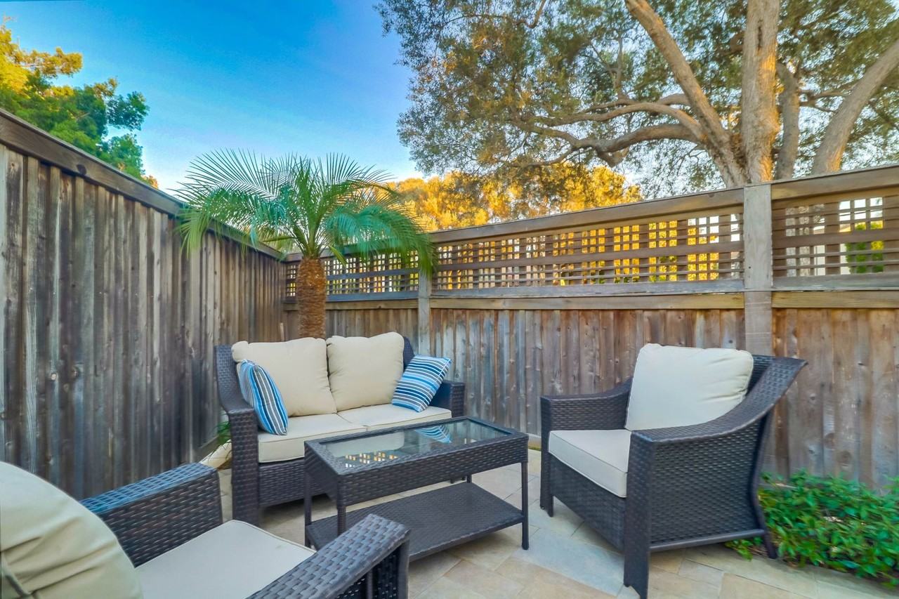 768 Olive Ave - Photo 2 of 17