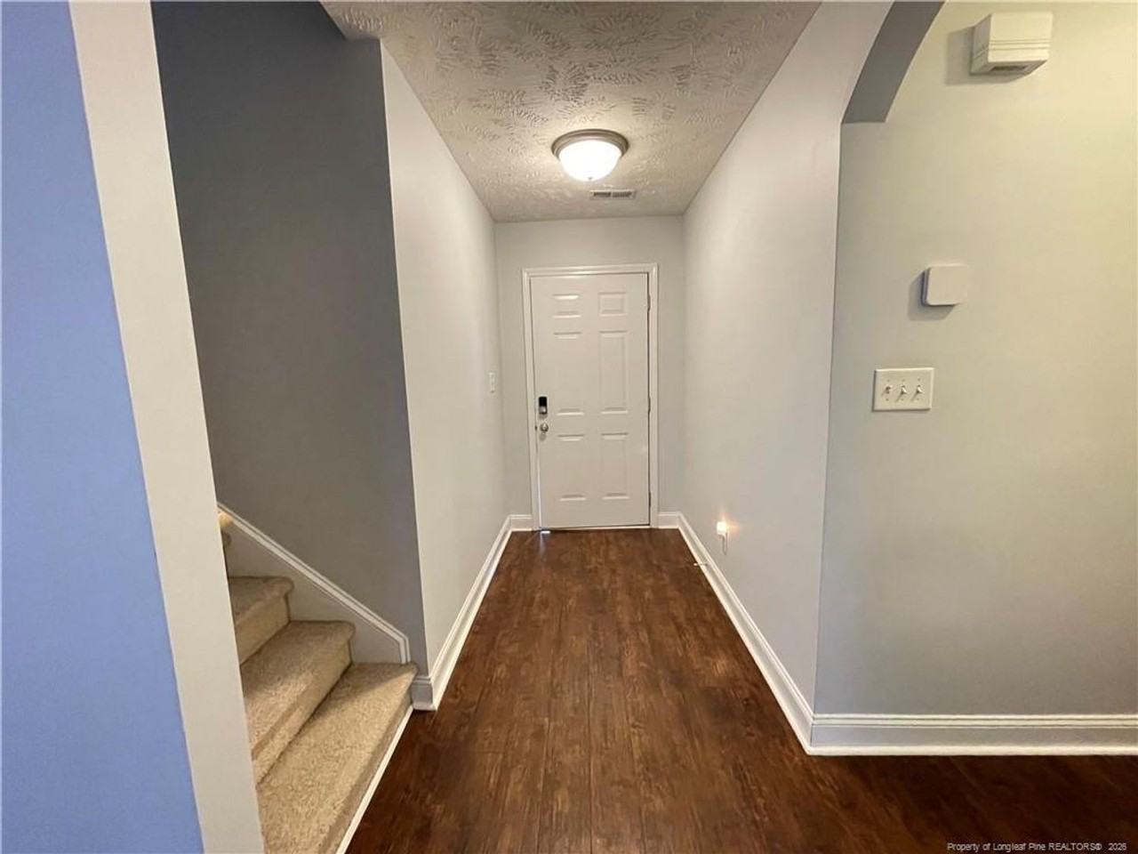 2144 Saint Nicholas Dr - Photo 6 of 21