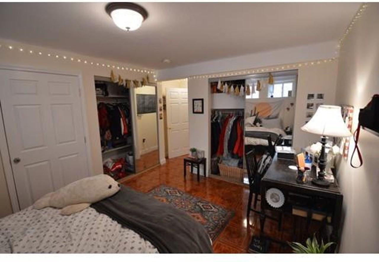 83 Pleasant St - Photo 4 of 18