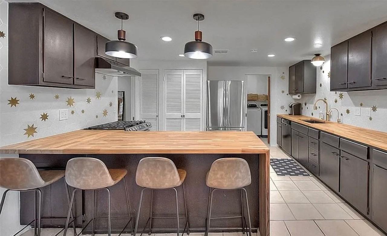 1261 Linda Vista Rd - Photo 5 of 15