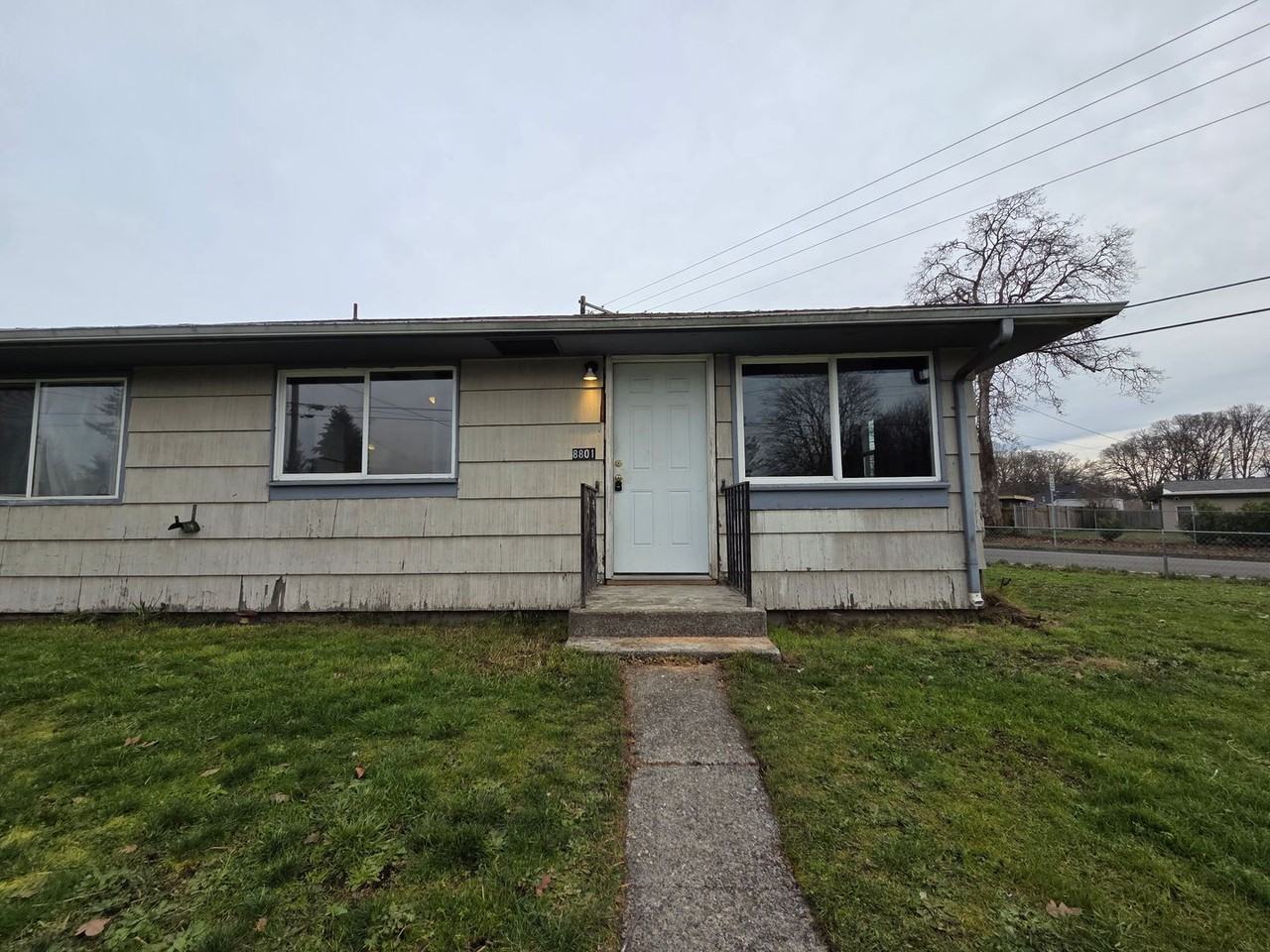 8801 Commercial Ave Sw