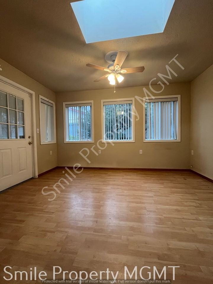 16834 Ne Pacific Dr - Photo 6 of 24