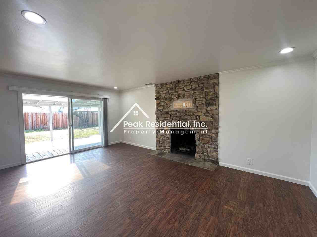 5116 Cherokee Way - Photo 5 of 26