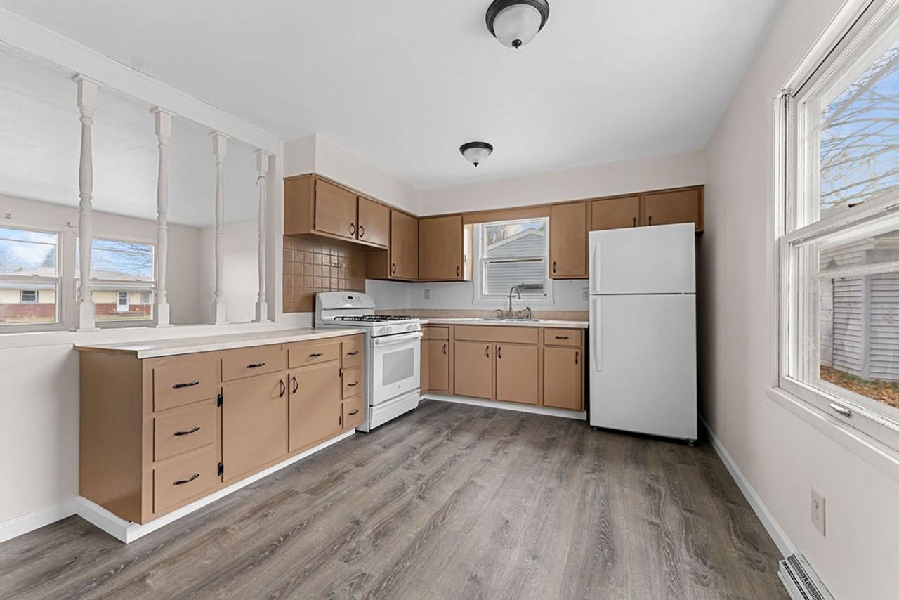 2531 S Telulah Ave - Photo 2 of 23