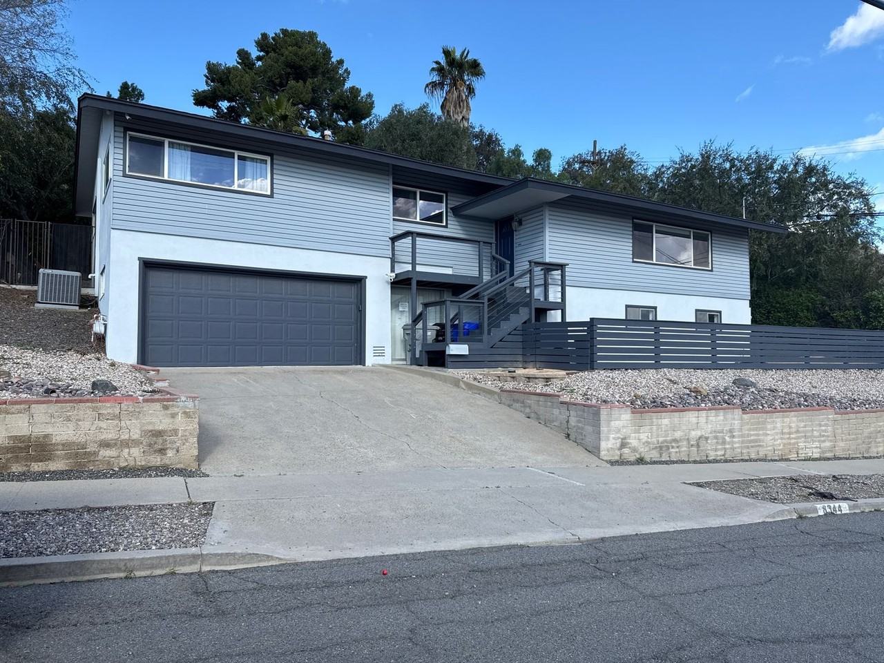 6344 Rockhurst Dr - Photo 2 of 23